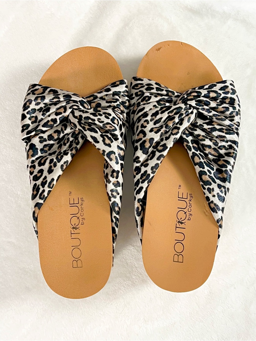 Corkys Boutique size 7/Leopard-Print Slide Clog/mule - Tan Footbed cute & comfy!